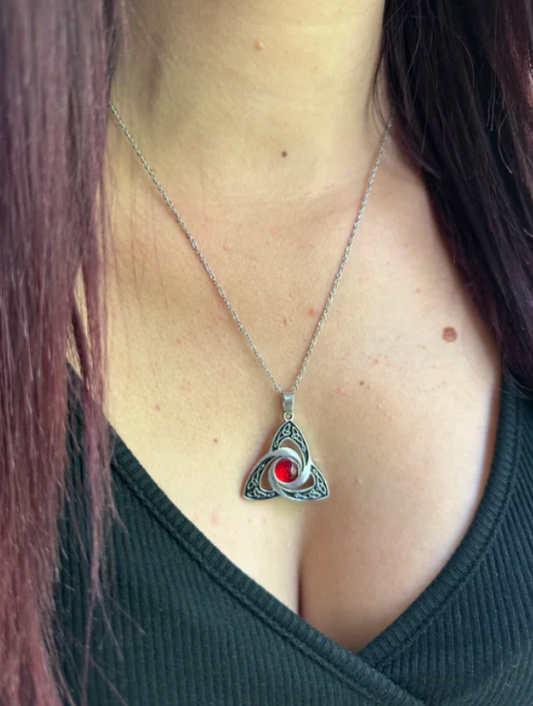 Collier Trinité rouge