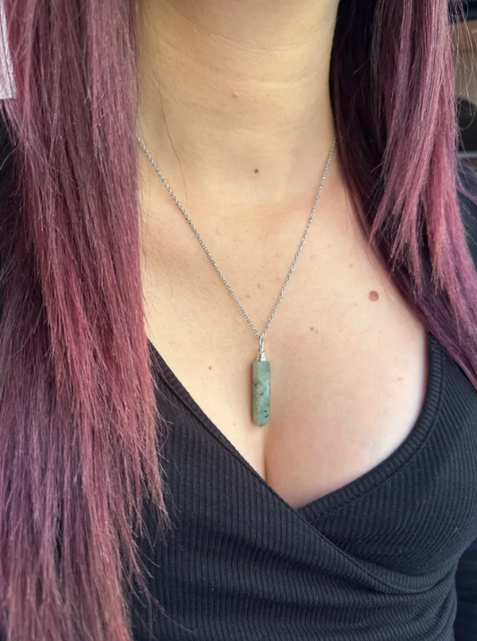 Collier pointe Labradorite