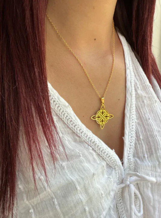 Collier noeud de sorcière - Doré
