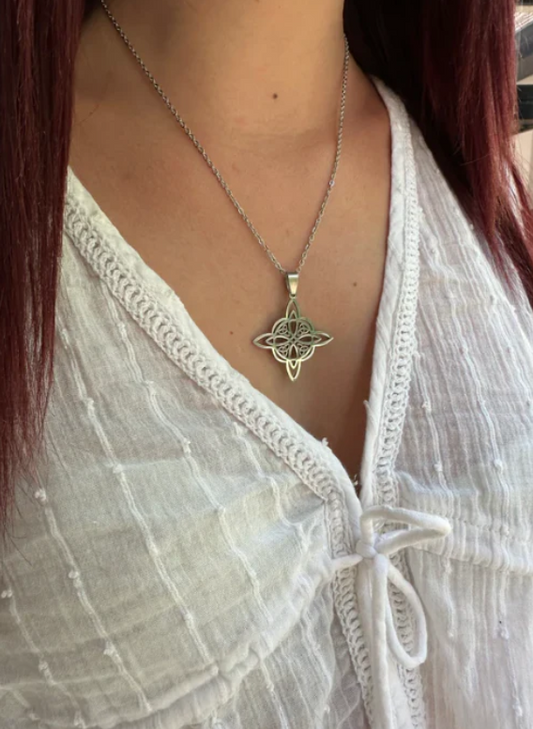 Collier noeud de sorcière - Argenté